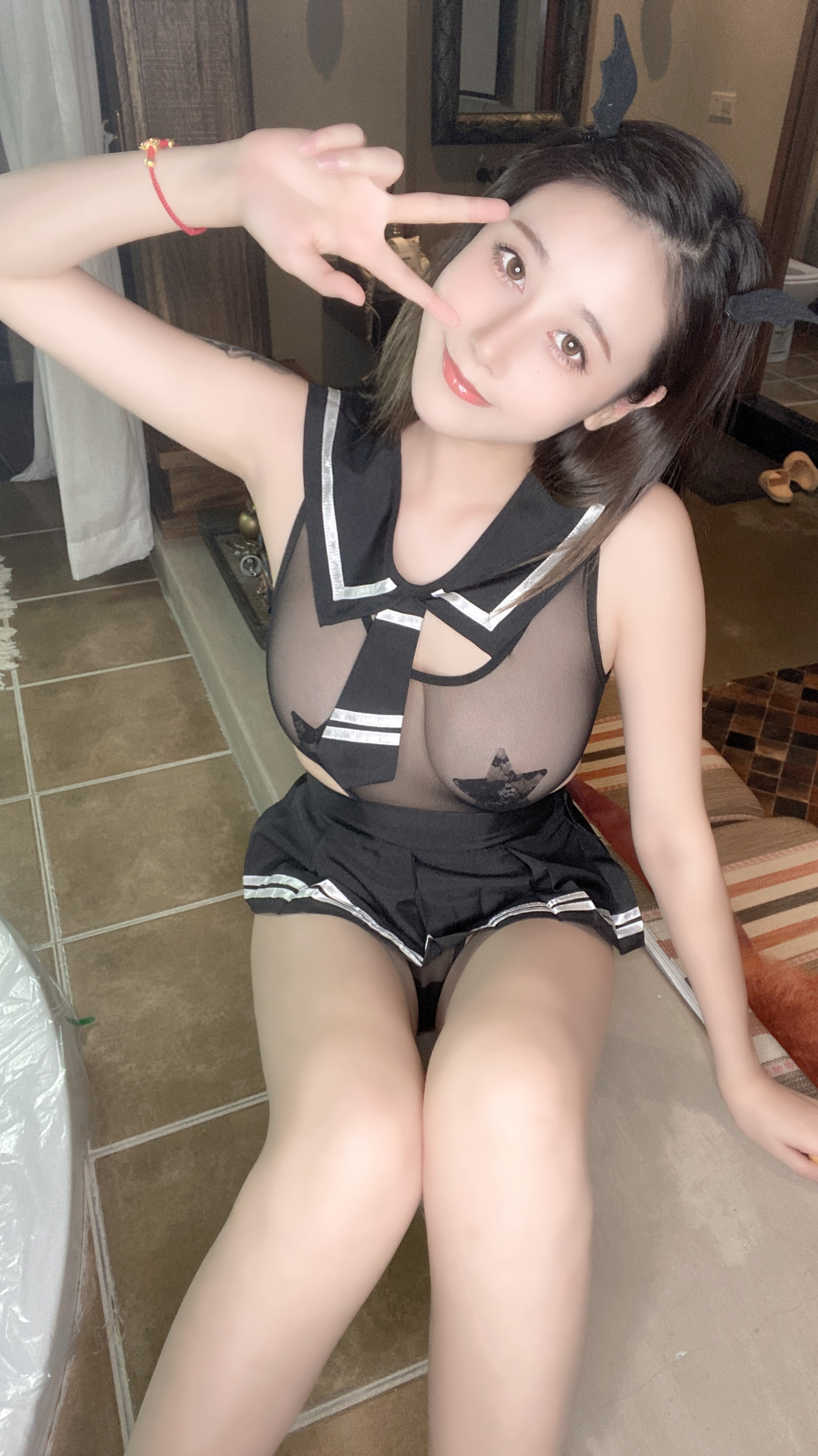 图片[1]-奈汐酱nice – NO.054 特惠本-星星蕾丝[39P]-XikXak